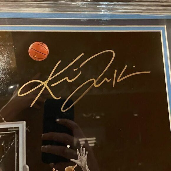 Kris Jenkins signed autographed "the Shot" Villanova 16x20 framed photo JSA - Picture 2 of 5